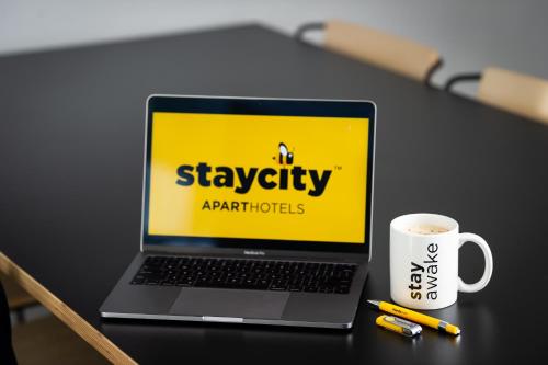 Staycity Aparthotels Deptford Bridge Station - image 11