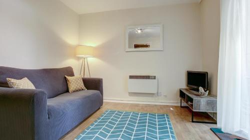 Picture of Simple City Centre Flat Near River W/ Free Parking