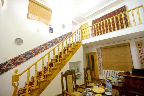 Polvonnazir Guest House