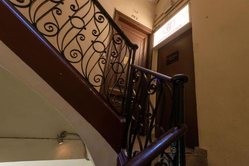 Plaza Goya Rooms - image 8