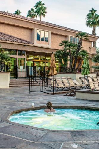 Desert Oasis Welk Resorts in Cathedral City, USA