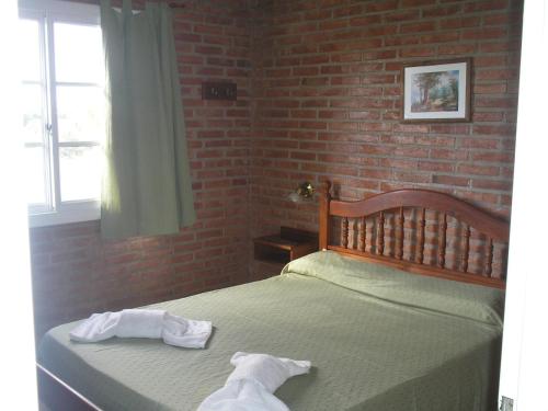 2 bedrooms, 4 beds