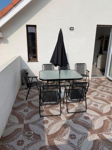 Apartament 23