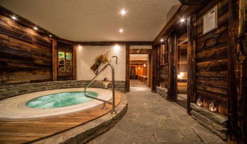 219331221 Hotel Bellerive