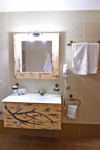 爱琴海海浪-灯塔酒店 爱琴海海浪-灯塔酒店