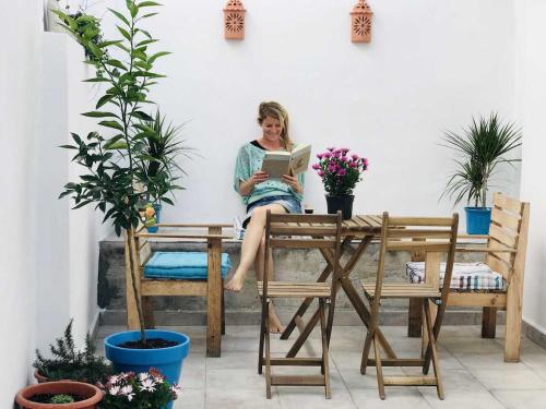 Malaga Beach House, 2 city bikes, 2 children's bikes, WiFi, BIG terrace, BBQ, Family, Childfriendly, Málaga (Foto 4)
