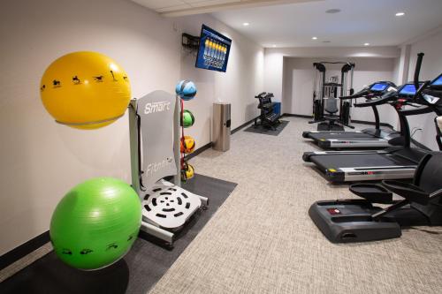 Fitness center, The Delaney Hotel in Midtown