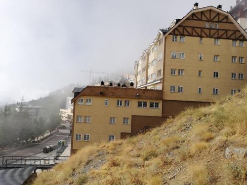Apartamentos Surynieve edificio Arttyfal