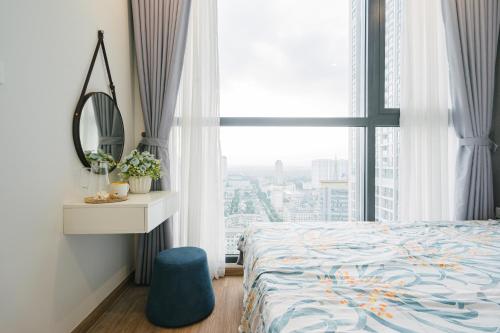 Apartment with Balcony image 10