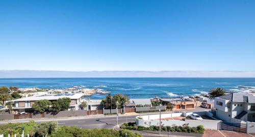 3 On Camps Bay