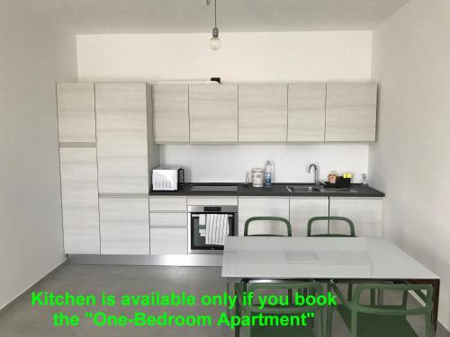 Feel@Home Apartment+Rooms - image 8