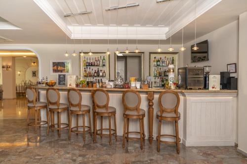 Art Hotel Debono - image 4