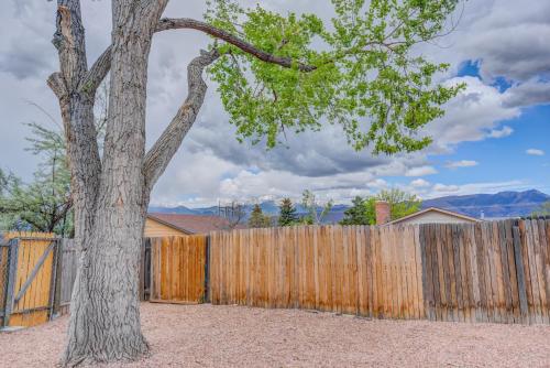 Expansive Peak Views, 6BR House, Near USAFA