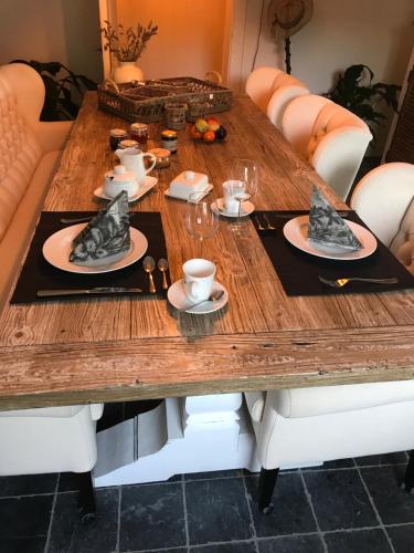 Instalaciones, B&B Holset70 in Vaals