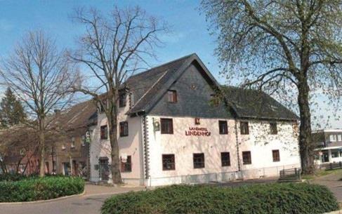 Landhotel Lindenhof photo