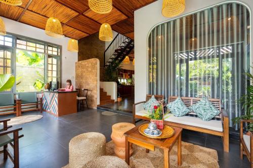 Tropical Home Villa in Cam Nam