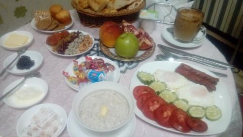 Family Guest house - Friends-J in Nukus