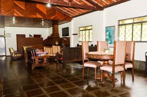 Pub/Lounge, Hotel Fazenda Villa Galicia in Nazare Paulista