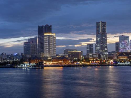 Apa Hotel & Resort Yokohama Bay Tower