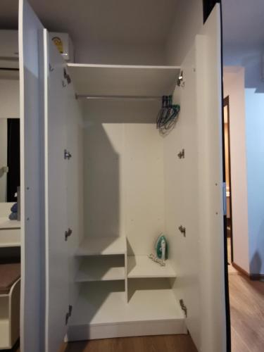 2 Floor - Centrio Condominium near Central Shopping Mall and Phuket Old town, Phuket (Foto 11)
