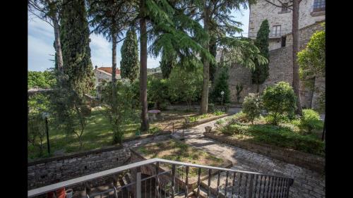 منظر, Monastero SS. Annunziata Todi in تودي