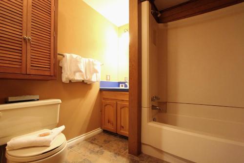 Rainbow Suites by Whistler Retreats - Apartment - Whistler Blackcomb