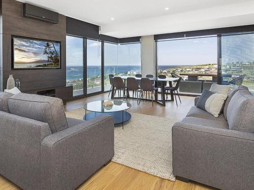Cosmopolitan at SoHo in Gerringong