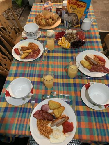 อาหารและเครื่องดื่ม, Debbie’s Digs in เคนท์