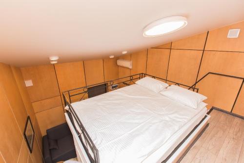 Mini Hotel Buzzok - image 4