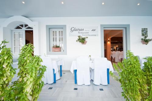 Glaros Hotel - image 4