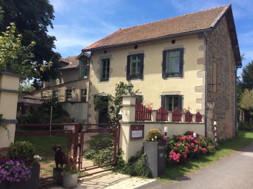 B&B Aire les Biefs chambre d'hôte Châtel-Montagne