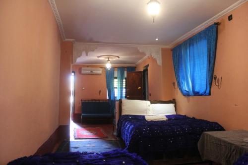 1 twin bed