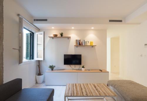 Gran apartamento en el centro histórico con parking gratuito 4 habitaciones por KEYWISE