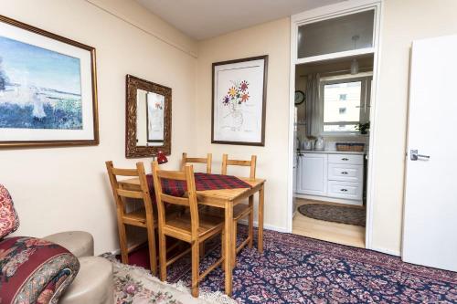 chez Guinevere, Londýn (fotografie 4)