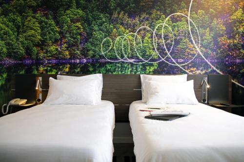 Novotel Lille Centre Grand Place - image 5