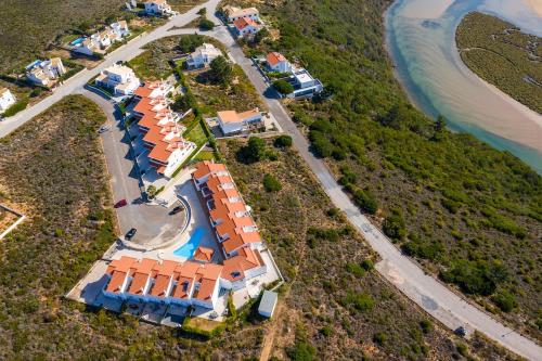 Townhouse in walking distance to the beach