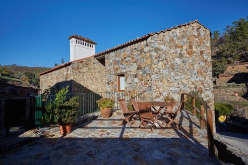 Casa Nascente - Água Formosa _ Vila de Rei (Casa Nascente - Agua Formosa _ Vila de Rei) in Vila de Rei