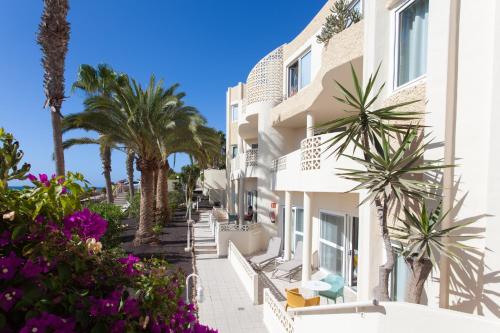 Balcony/terrace, R2 Maryvent Beach Apartments in Fuerteventura