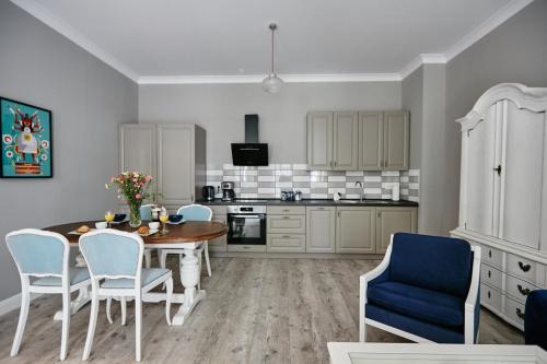 Niebieski Apartament DE LUX dla 4 osób Chorzów Katowice