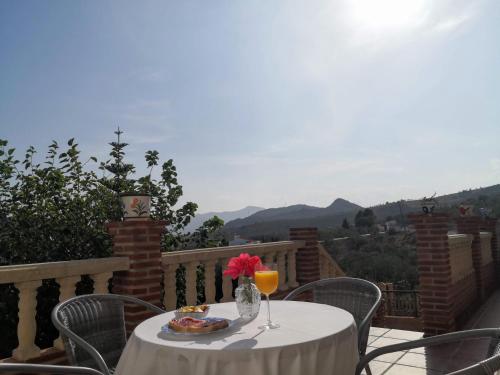 Villa Hierbabuena in Valle de Abdalajís