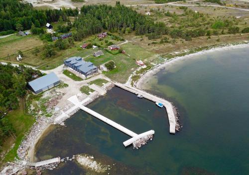 Keibu Seaside Lodge