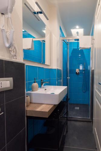 FLOREST Guest House Room Type - Deluxe Room