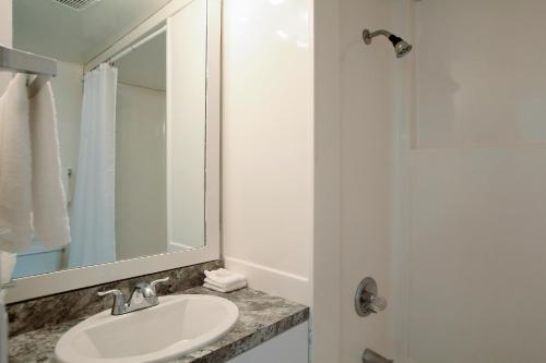 Topsider Resort by Capital Vacations - image 6