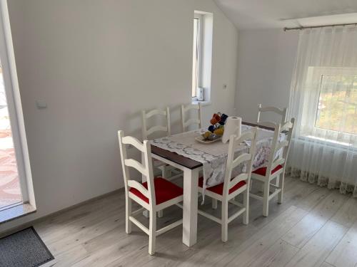 Apartament 23