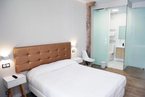 ART BURGOS - image 10