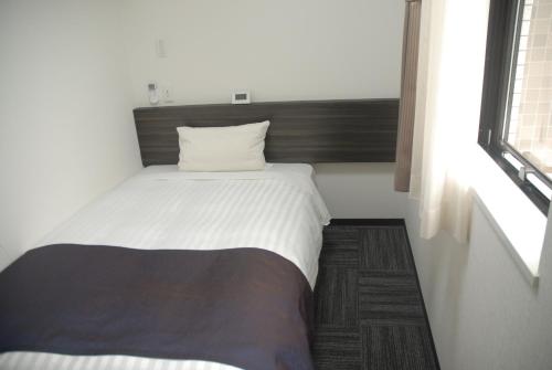 Okachimachi Urban Hotel, Tokyo (photo 11)
