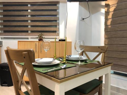 Studio Apartment with Sea View image 5