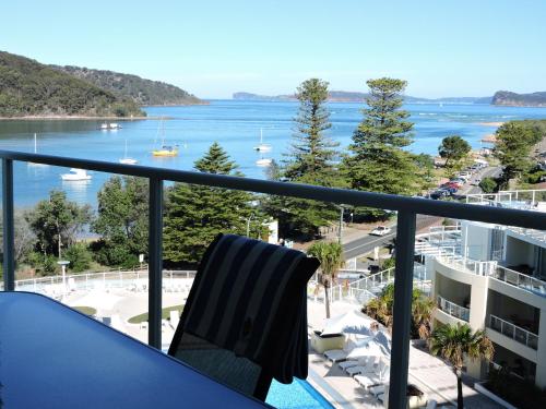 BASE Holidays - Ettalong Beach Premium Apartments