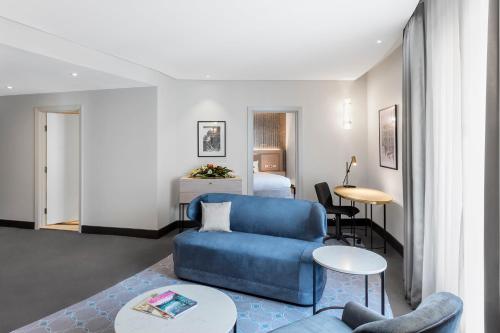 219613185 Radisson Blu Plaza Hotel Sydney