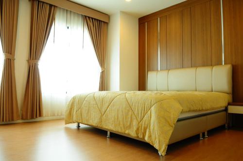 Baan Klang Muang Suksawat Baan Klang Muang Suksawat